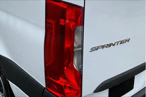 2025 Mercedes-Benz Sprinter 2500 Standard Roof