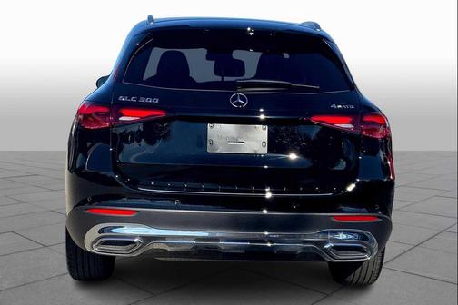 2025 Mercedes-Benz GLC 300 4MATIC
