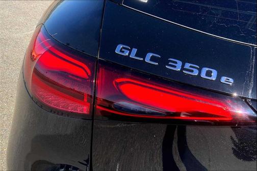 2026 Mercedes-Benz GLC 350e Base