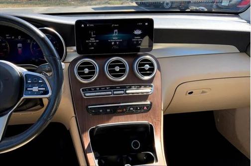 2021 Mercedes-Benz GLC 300 4MATIC