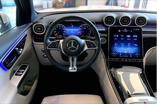 2023 Mercedes-Benz GLC 300 4MATIC