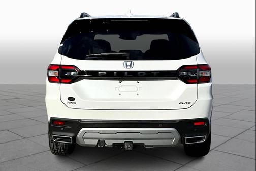 2024 Honda Pilot Elite