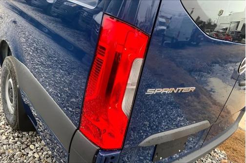 2025 Mercedes-Benz Sprinter 2500 High Roof