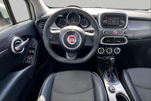 Bianco Gelato (White Clear Coat) 2016 FIAT 500X Trekking