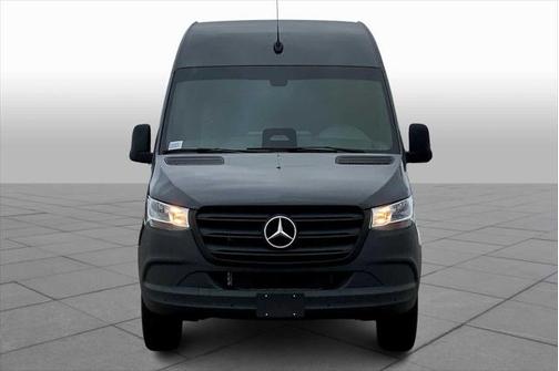 2025 Mercedes-Benz Sprinter 2500 Standard Roof