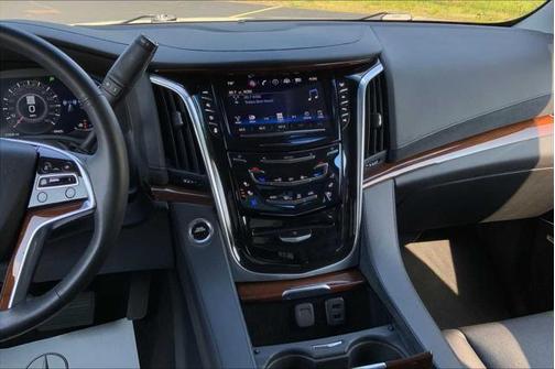 2019 Cadillac Escalade Premium Luxury