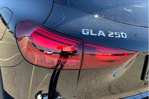 2025 Mercedes-Benz GLA 250 4MATIC