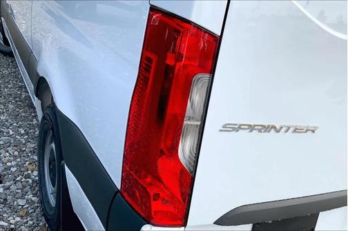 2025 Mercedes-Benz Sprinter 2500 Standard Roof