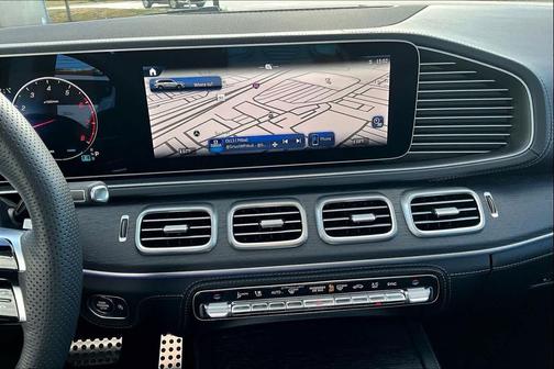 2025 Mercedes-Benz GLS 450 4MATIC