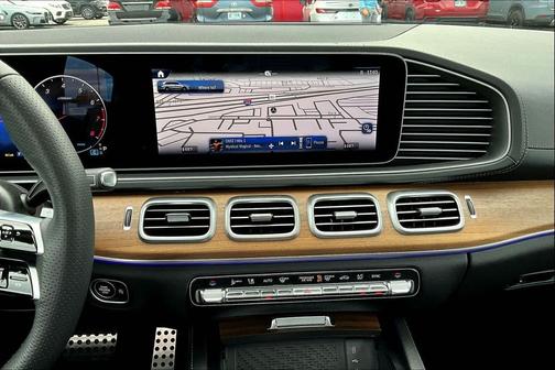 2025 Mercedes-Benz GLS 450 4MATIC