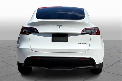 2023 Tesla Model Y AWD