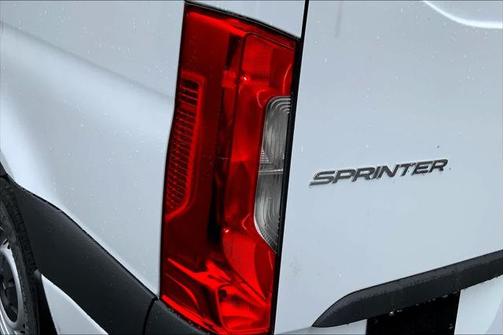 2025 Mercedes-Benz Sprinter 2500 Standard Roof