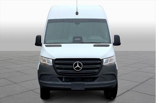 2025 Mercedes-Benz Sprinter 2500 Standard Roof