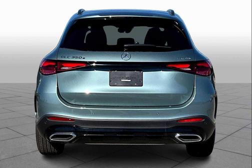 2026 Mercedes-Benz GLC 350e Base