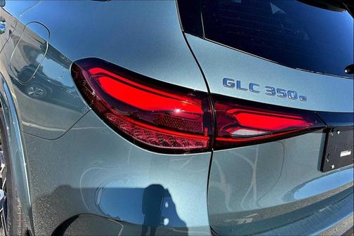 2026 Mercedes-Benz GLC 350e Base