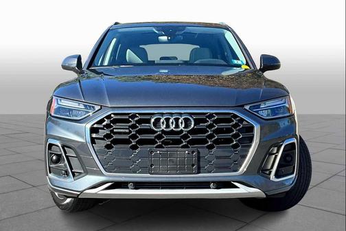 2024 Audi Q5 45 S line Premium