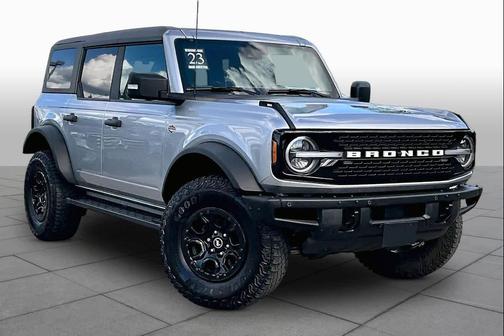 Iconic Silver 2023 Ford Bronco Wildtrak