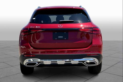 2025 Mercedes-Benz GLC 300 4MATIC