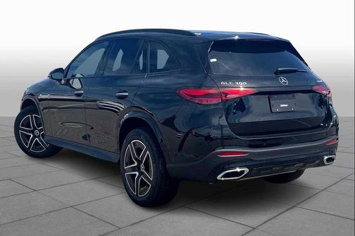 2025 Mercedes-Benz GLC 300 4MATIC