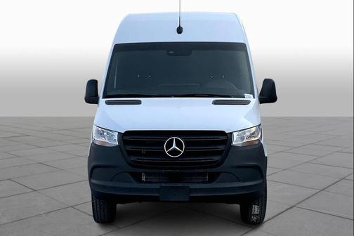 2024 Mercedes-Benz Sprinter 2500 Standard Roof