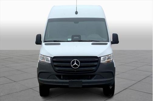 2025 Mercedes-Benz Sprinter 2500 High Roof