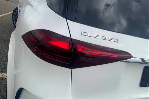 2026 Mercedes-Benz GLE 350 4MATIC