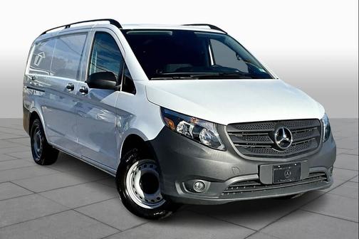 2022 Mercedes-Benz Metris Base