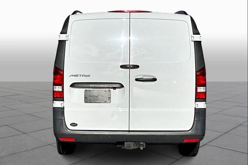 2022 Mercedes-Benz Metris Base