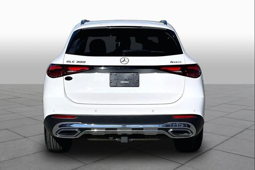 Polar White 2023 Mercedes-Benz GLC 300 4MATIC