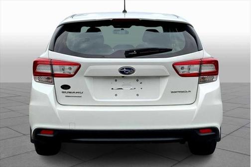 2019 Subaru Impreza 2.0i