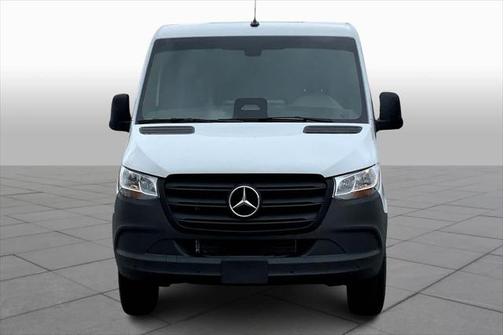 2025 Mercedes-Benz Sprinter 2500 Standard Roof