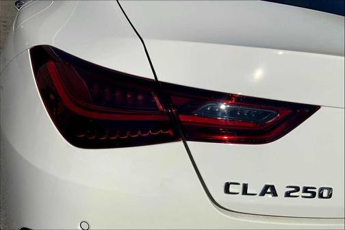 2026 Mercedes-Benz CLA 250 4MATIC