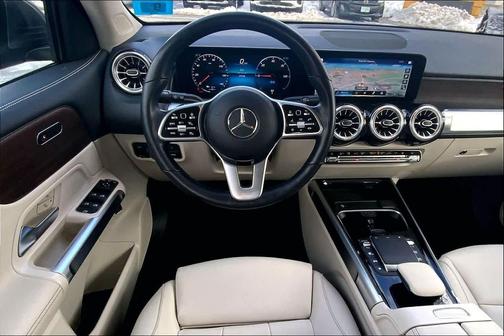 2022 Mercedes-Benz EQB 300 4MATIC