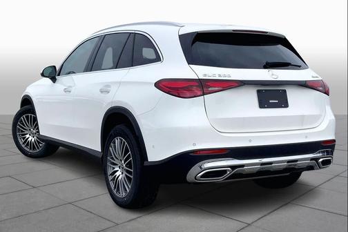 Polar White 2026 Mercedes-Benz GLC 300 4MATIC