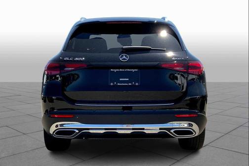 2025 Mercedes-Benz GLC 300 4MATIC