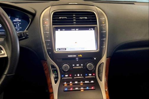 2019 Lincoln Nautilus Reserve