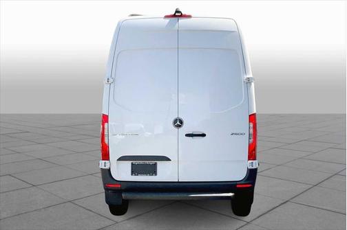 2024 Mercedes-Benz Sprinter 2500 Standard Roof