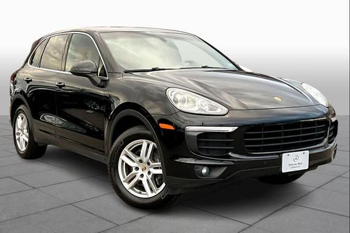 2016 Porsche Cayenne Cayenne