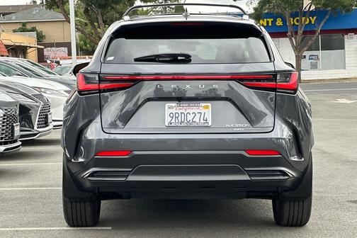 2025 Lexus NX 350h Premium