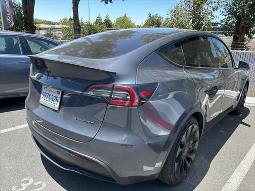 2022 Tesla Model Y Performance Dual Motor All-Wheel Drive