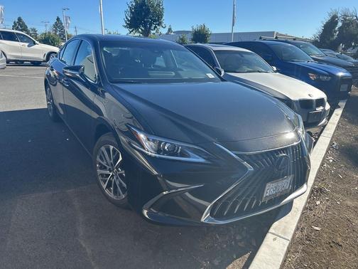 2025 Lexus ES 350 Base