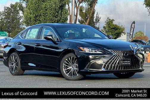 2025 Lexus ES 300h Base