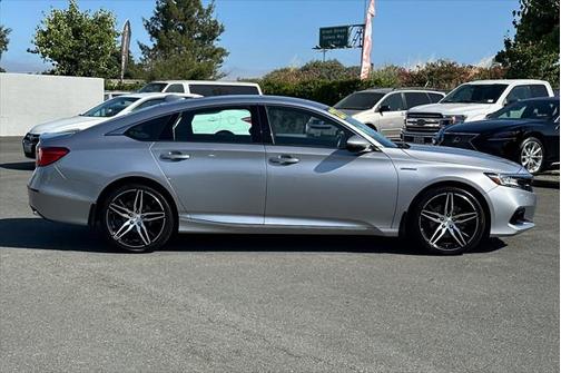 2022 Honda Accord Hybrid Touring