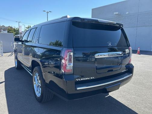 2019 GMC Yukon XL Denali