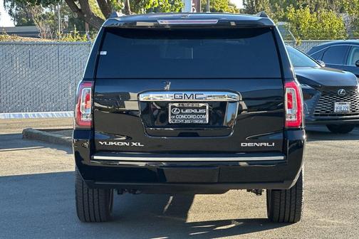 2019 GMC Yukon XL Denali