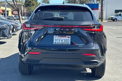 2025 Lexus NX 350h Premium