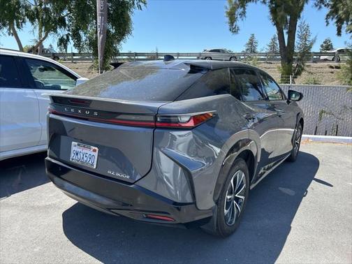 2024 Lexus RZ 300e Premium