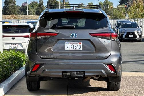 2023 Toyota Highlander Hybrid Limited