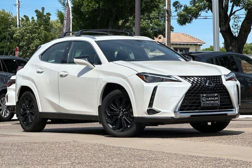 Eminent White Pearl 2024 Lexus UX 250h Base