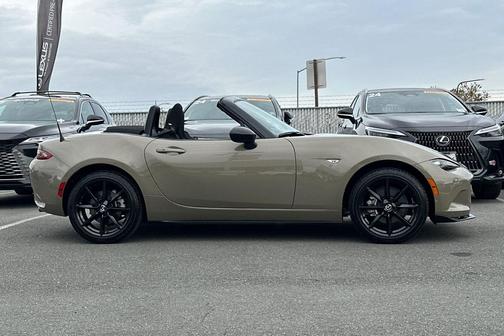 2023 Mazda MX-5 Miata Club